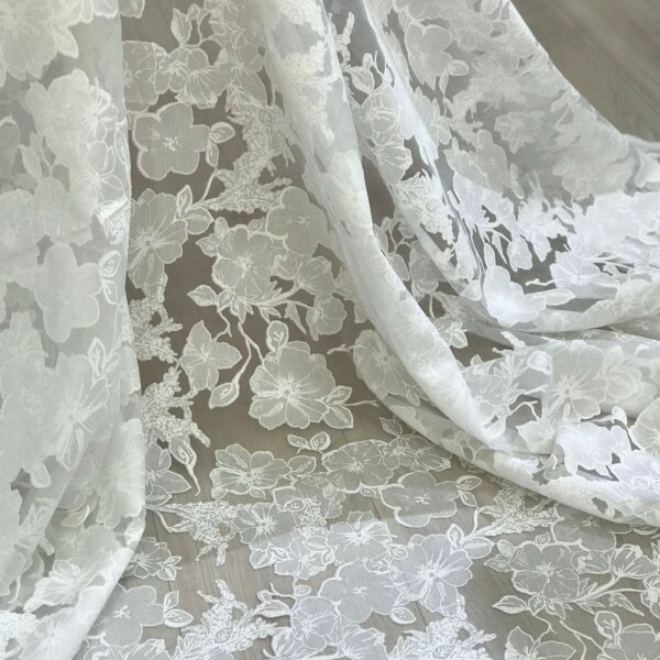 Organza Jacquard Crisântemo Off White 